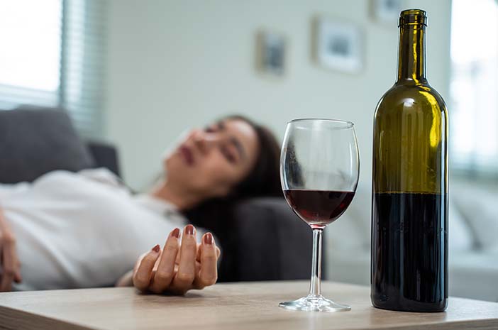 พิษแอลกอฮอล์: ไม่ใช่แค่ เมา แต่ถึงตายได้